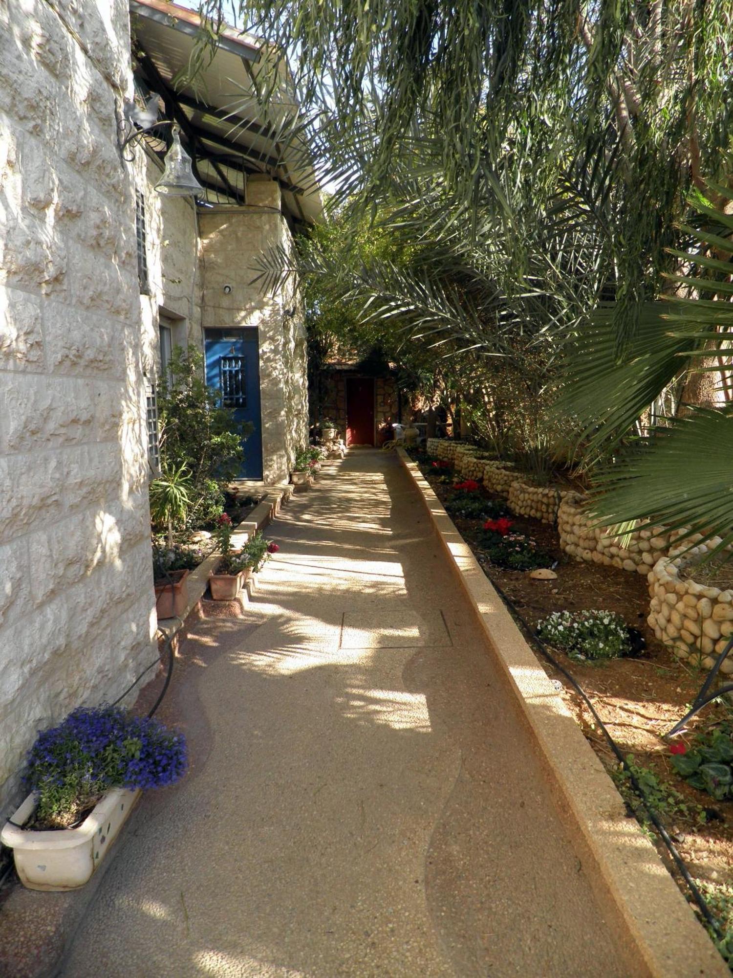 Jericho Inn Vered Yeriho Ngoại thất bức ảnh